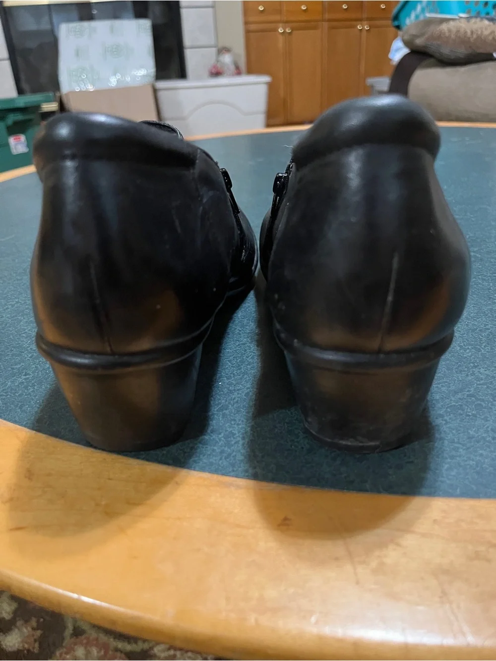 Clark's Men's Black Leather Slip-On Dress Shoes 11M